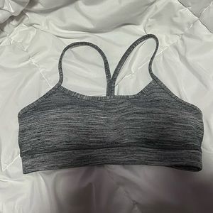 Lululemon flow y bra size 6